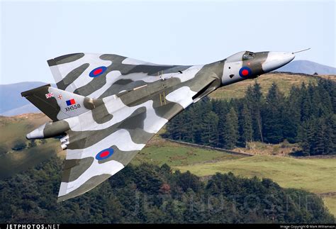 Vulcan XH558 - Vulcan (Avro) Photo (38728069) - Fanpop