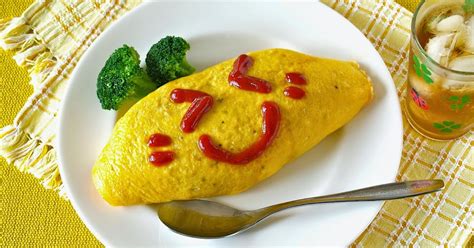 How to Make Omurice (Japanese Omelet Rice) - Video Recipe | Create Eat ...