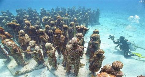 The Underwater Museum Off Florida Coast Is One Of Its Kind