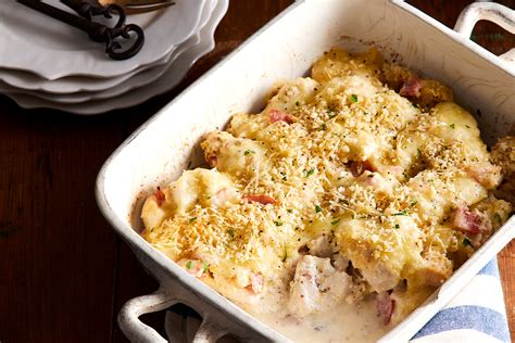 Chicken Cordon Bleu Casserole | Hungry Girl