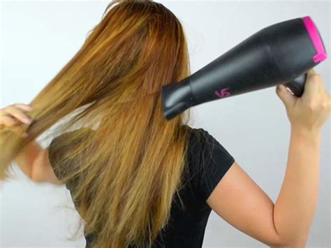 How to Blow Dry Hair: 7 Steps (with Pictures) - wikiHow