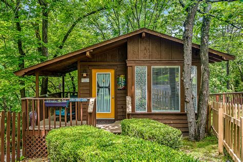 Eureka Springs Cabin Rentals - The Woods Cabins (Eureka Springs, AR)