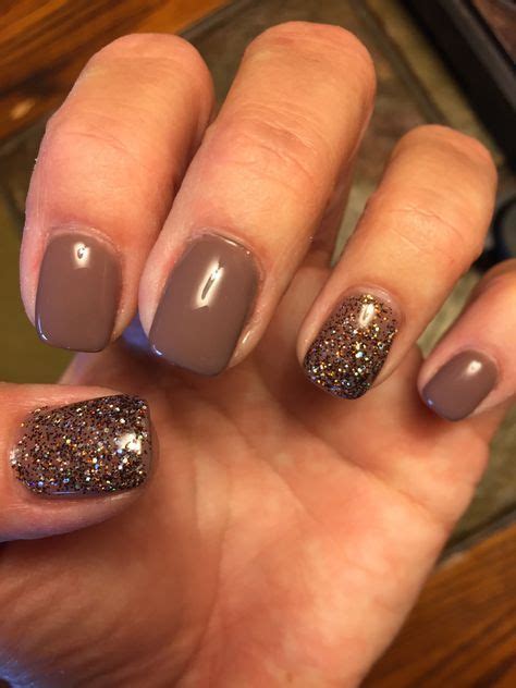 Dip Powder fall nails, Designs fall nails, Short fall nails * #Maroonfallnails #Brownfallnails ...