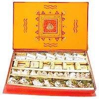 Diwali: Diwali Mithai, Diwali Mithai Gift Hampers, Diwali Mithai Thalis