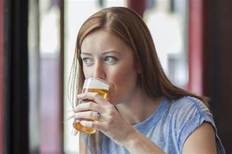 Women who drink 2 pints of beer a week cut heart attack risk by a third - Irish Mirror Online