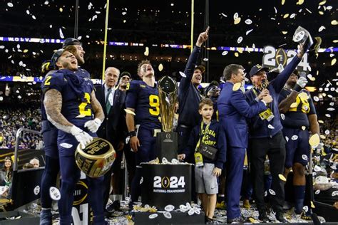 Michigan football celebrates its 2023 national championship in Houston