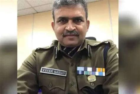 IPS Vivek Sahay Appointed as Next DGP of West Bengal after EC Removed ...