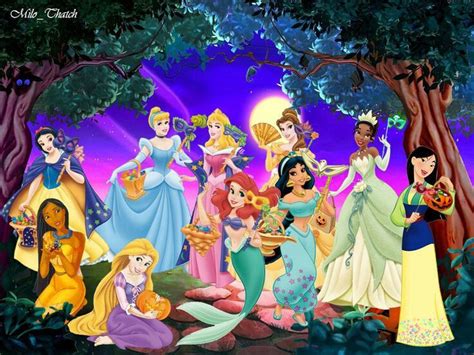 56 best halloween disney princesses images on Pinterest | Disney princesses, Disney halloween ...