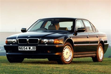 BMW 7-series (E38) - Classic Car Review | Honest John