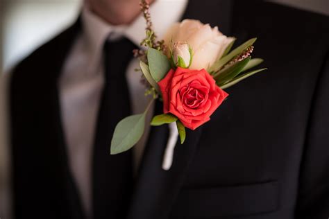 How To Pin A Boutonniere | 3 Easy Steps