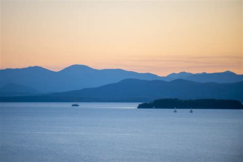 Lake Champlain Sunset and Adirondacks from Burlington, Vermont | Caleb Kenna Photography