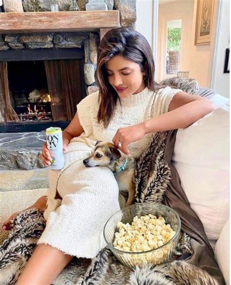 15 photos reveal Priyanka Chopra and Nick Jonas’ lavish LA home