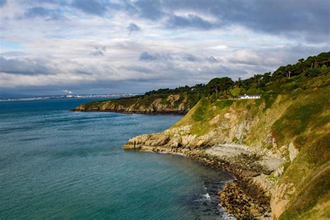 Howth Cliff Walk: LOCALS Guide to walking Howth Head (2020)