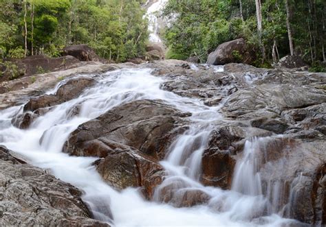 Phraiwan Waterfall : Phatthalung Tourist Destination Reviews @ Thailand