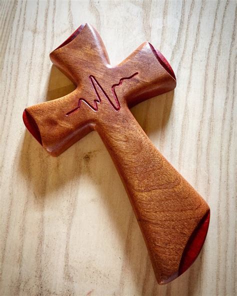 Wooden Crosses Diy, Wooden Cross Crafts, Diy Cross, Wood Crafts, Scroll Saw Patterns, Cross ...