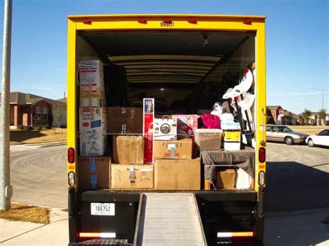 Moving Truck Tips: What You Need to Know | West Coast Self-Storage