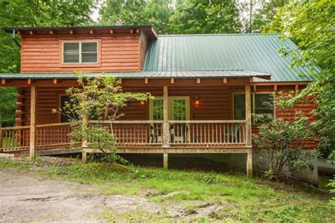 Pet-friendly Archives - WV Cabins