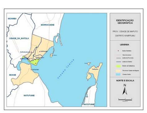 Map of Maputo with KaMpfumo (green) and the surrounding urban districts ...