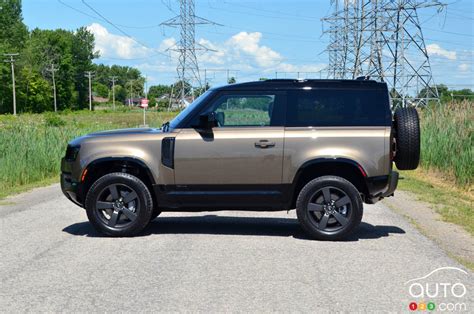 2021 Land Rover Defender 90 review | Car Reviews | Auto123