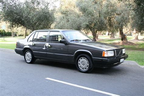 1995 Volvo 940 - Information and photos - MOMENTcar