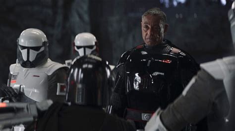 THE MANDALORIAN Actor Says The Season 3 Finale is Going To "Hurt Too ...