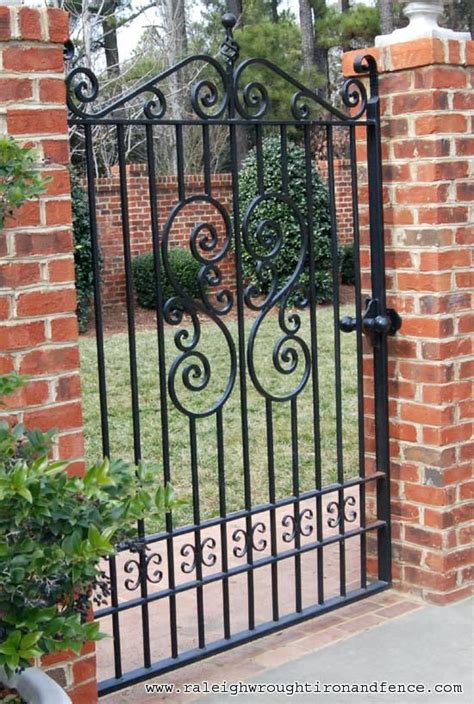 Rod Iron Gates Wrought Iron And Fence Co Custom Wrought Iron Gates In Rod Iron Gates Albuquerque ...