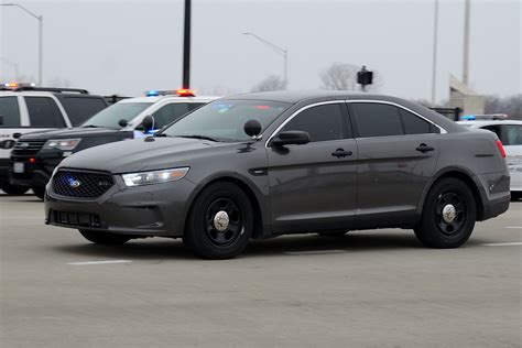 Police Department Unmarked Ford Taurus | Nick N | Flickr