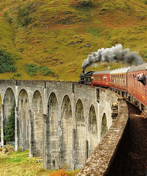 Glenfinnan Viaduct | Highlands, Scotland | Skottland, Resmål, Landskap