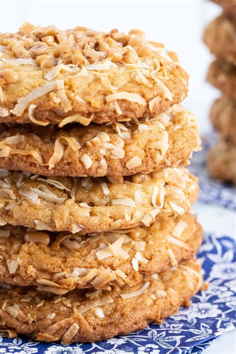 Crispy, Chewy Carolina Coconut Cookies – Mrsfriday