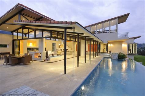 Luxury Resort Style Home in Costa Rica | Modern House Designs