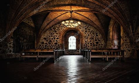 Castle room ,medieval interior, gothic hall — Stock Photo © 9parusnikov #98420788