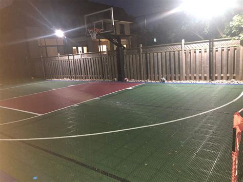 Goldsuno 20W Solar Garden Lights Lighting at A Basketball Court in Canada