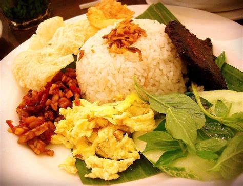 Aneka Resep Nasi Uduk Betawi dan Sangat Diminati