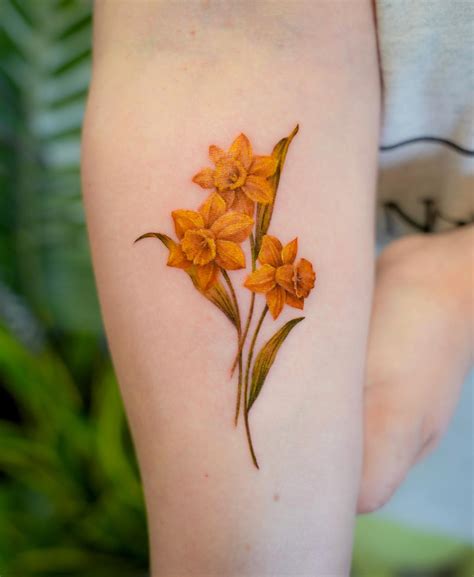 12 Amazing BIRTH FLOWERS & BEST BIRTHDAY FLOWER TATTOO IDEAS