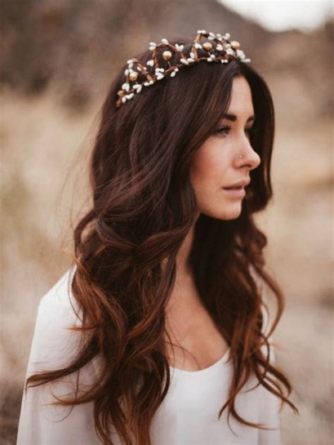 14 Hairstyles with Tiara for Glam and Fab Look - Haircuts & Hairstyles ...