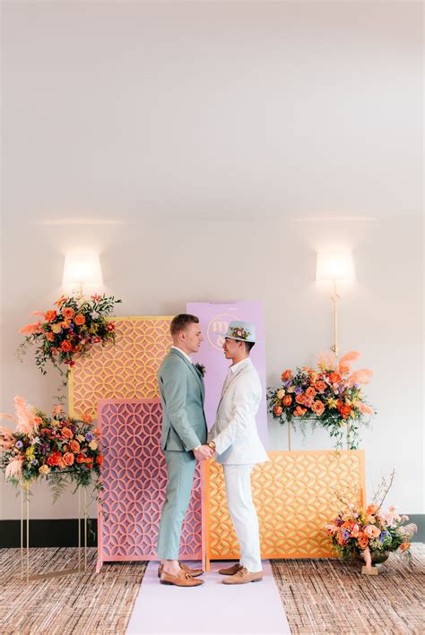 37 Epic DIY Wedding Backdrops and Ideas - Green Wedding Shoes