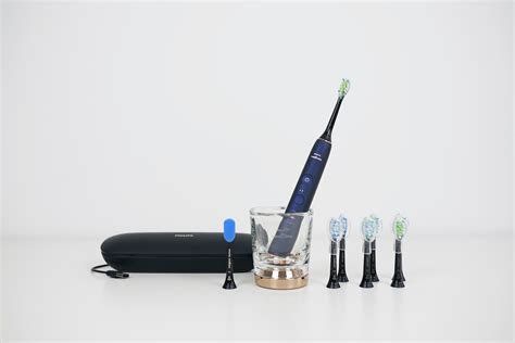 Philips Sonicare DiamondClean Smart Toothbrush - Beauty of Technology