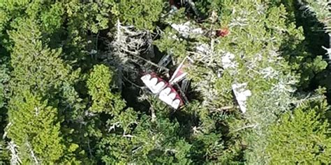 Vt. couple survives plane crash in Maine