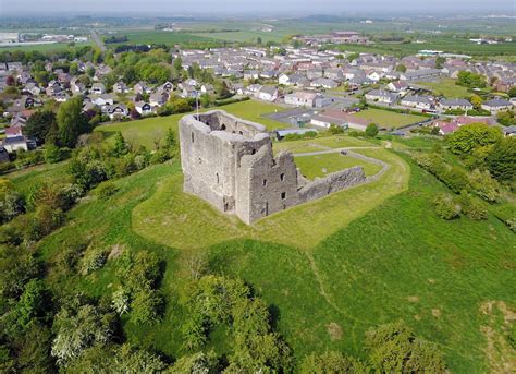 Dundonald castle, Scotland [OC]. This castle was home to Scottish Kings ...