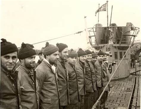 U-Boat crew | German submarines, Boat, Royal navy submarine