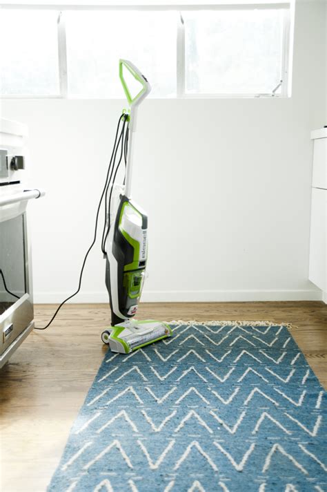 CLEANING UP WITH THE CROSSWAVE // SPONSORED BY BISSELL - The Kitchy Kitchen