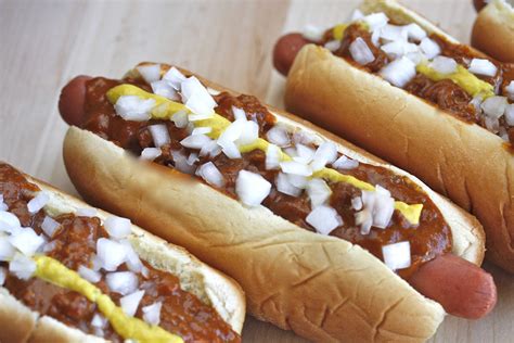 9th Annual Coney Dog Eating Challenge @ Detroit’s American Coney Island ...