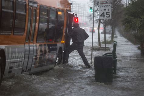 9 wild images of the massive storms pummeling LA - Curbed LA