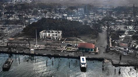 Hawaii fire: Maps and before and after images reveal Maui devastation - BBC News