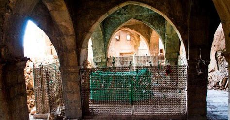 Hebrew prophet's tomb in Iraq saved from collapse - Al-Monitor: The ...