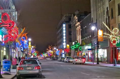 Adventures in Montreal: Christmas Lights Around Montreal