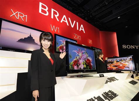 Sony to launch world's thinnest LCD TVs