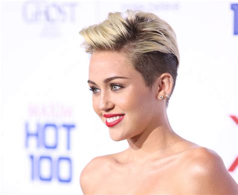 Miley Cyrus, Please Don't Grow Out Your Hair (an Impassioned Plea ...