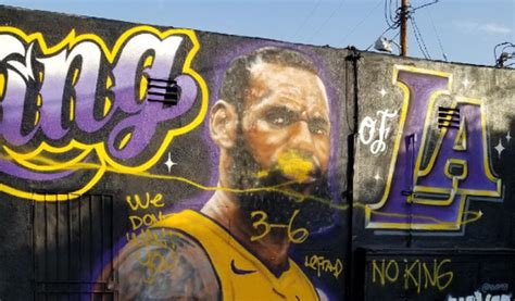 LeBron James mural in Los Angeles quickly defaced, then restored - The Washington Post