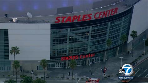 Lakers, Clippers fans not expected to be allowed at Staples Center ...